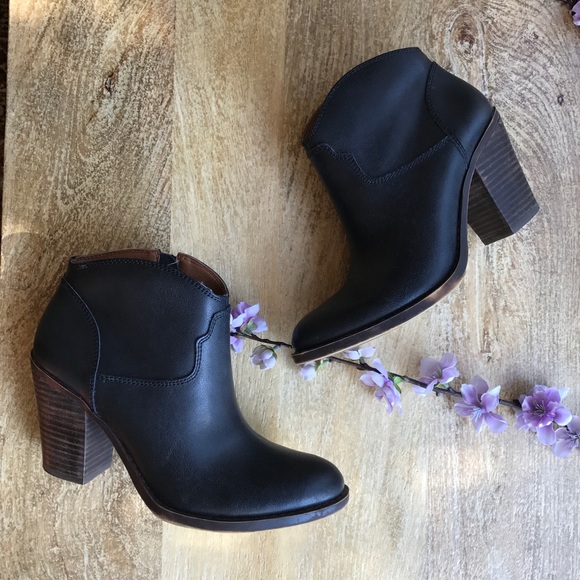 Lucky Brand Shoes - Lucky Brand leather ankle boots
